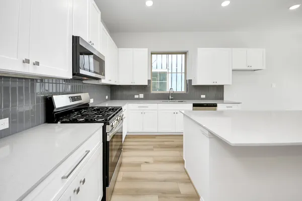 $315,400 | 363 Legacy Point, Unit A, Sealy, TX 77474