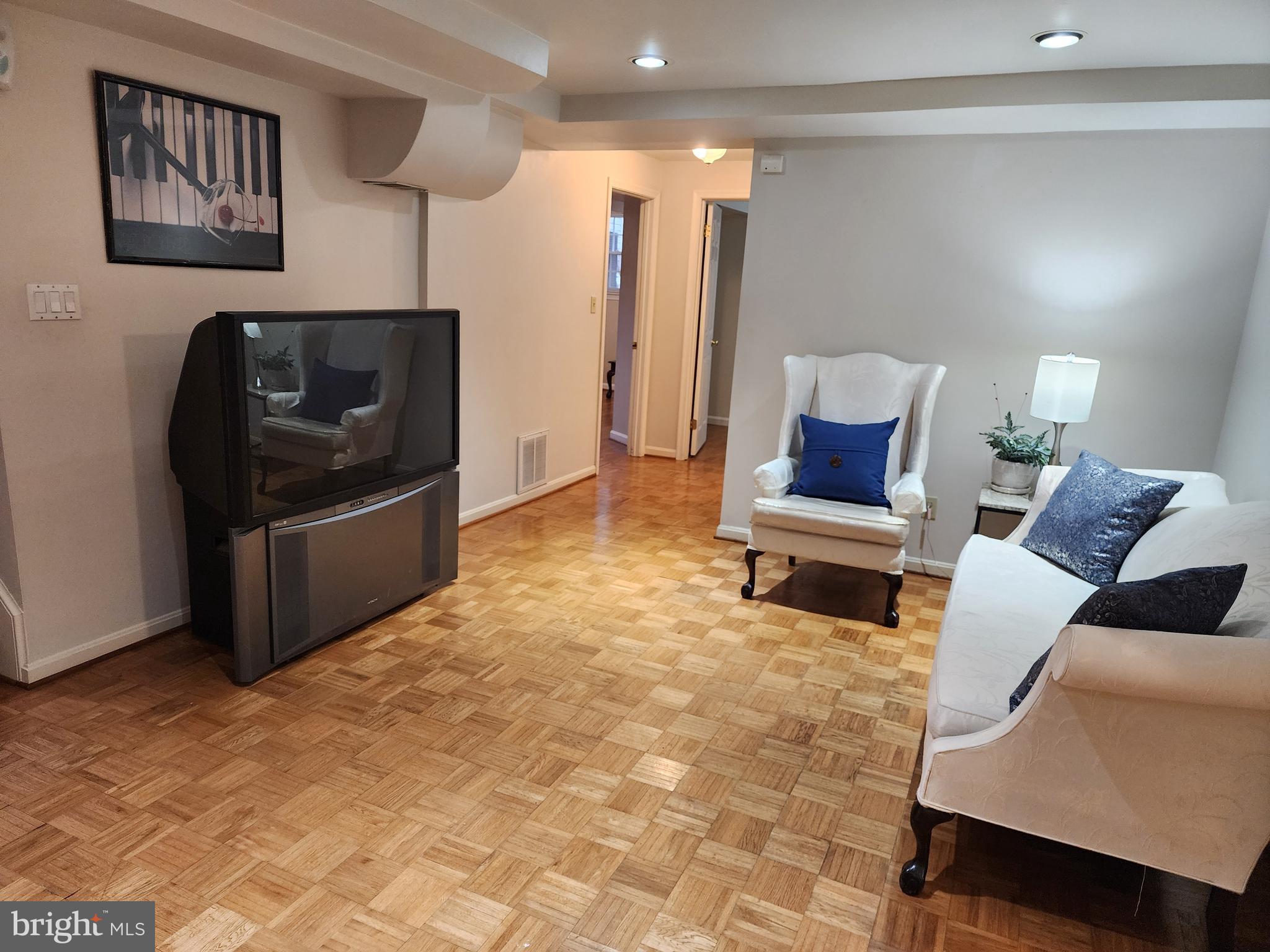 5600 Decatur Place Hyattsville, MD 20781 - Photo 23 of 33 Expansive Rec Room Space
