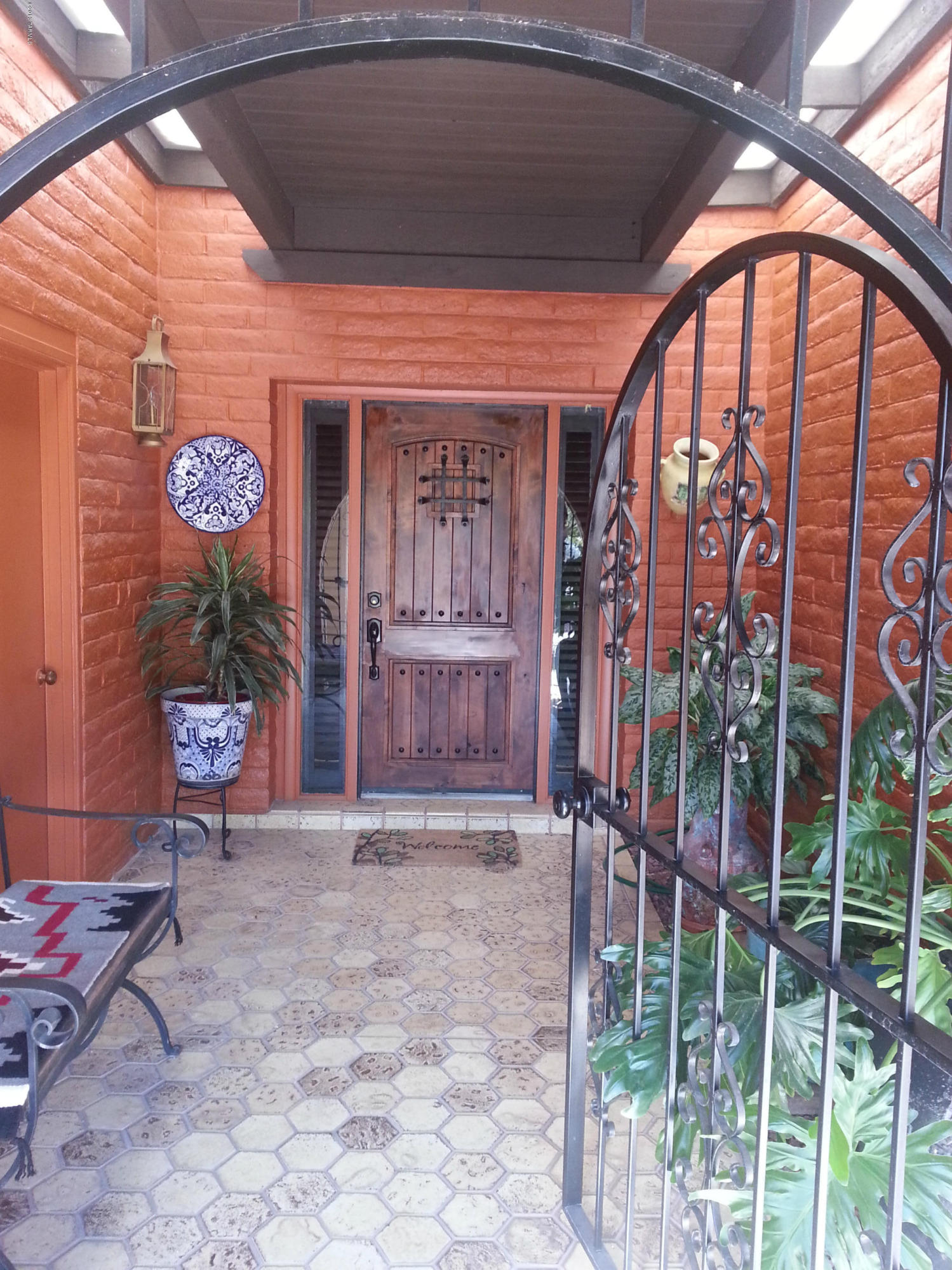 3680 North River Canyon Road Tucson, AZ 85750 - Photo 3 of 16
