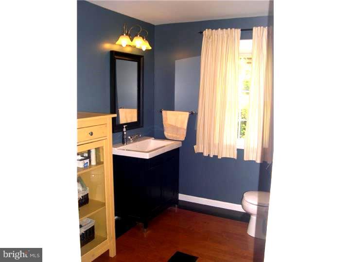 1705 Wrightfield Road Yardley, PA 19067 - Photo 10 of 25 Bathroom