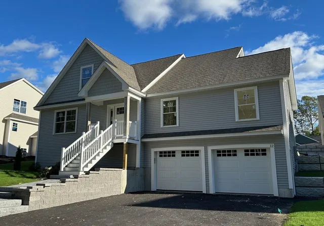 $898,750 | 12 Juliana Avenue, Unit 14, Nashua, NH 03064