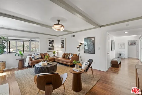$999,000 | 8977 Riderwood Drive, Sunland, CA 91040