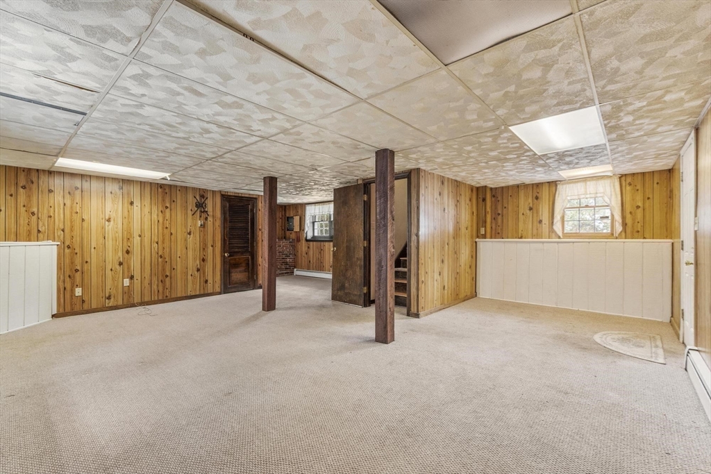 43 Shattuck Street Pepperell, MA 01463 - Photo 23 of 38