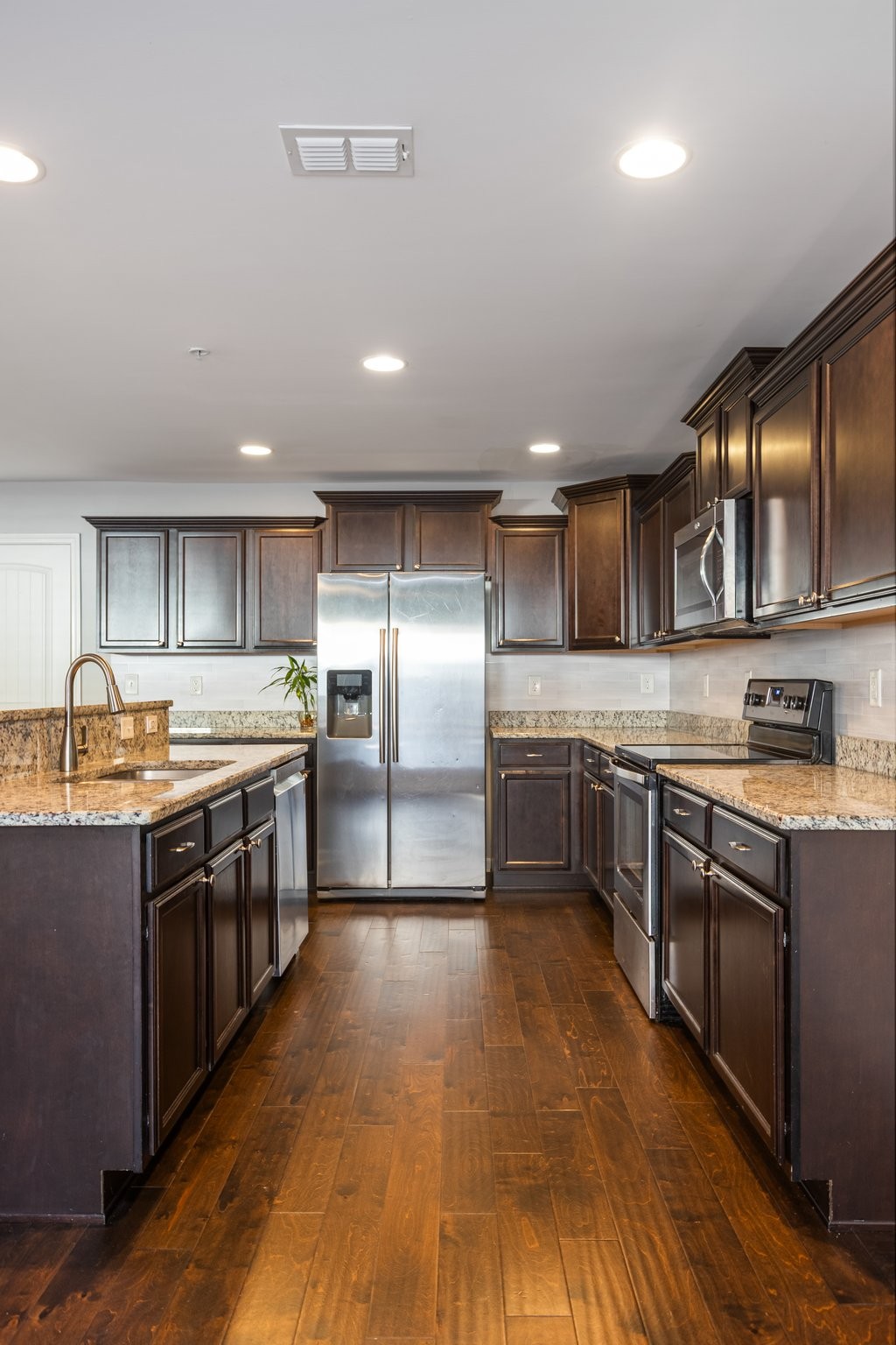 1091 Neeleys Bend Spring Hill, TN 37174 - Photo 7 of 23 Gallery Image 7