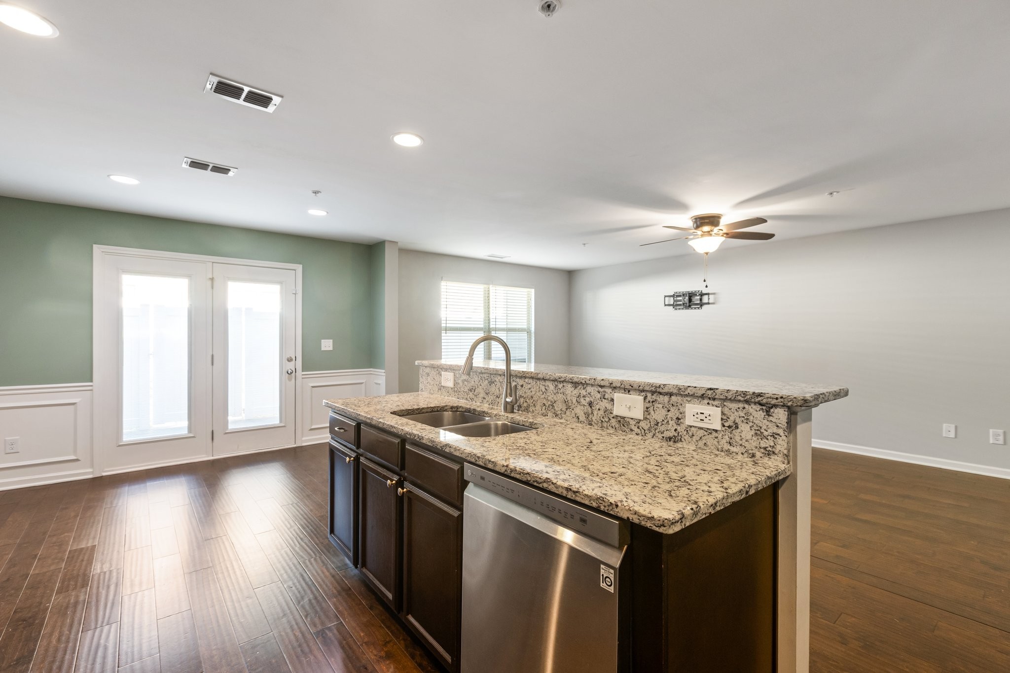 1091 Neeleys Bend Spring Hill, TN 37174 - Photo 8 of 23 Gallery Image 8