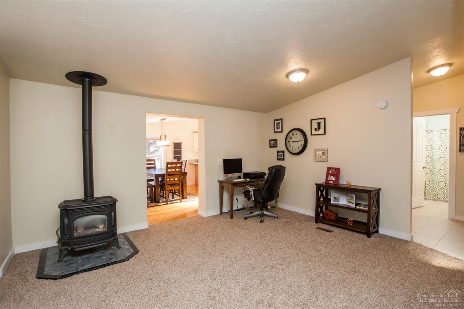 64829 Grande Loop Bend, OR 97701 - Photo 13 of 25 Additional Photo