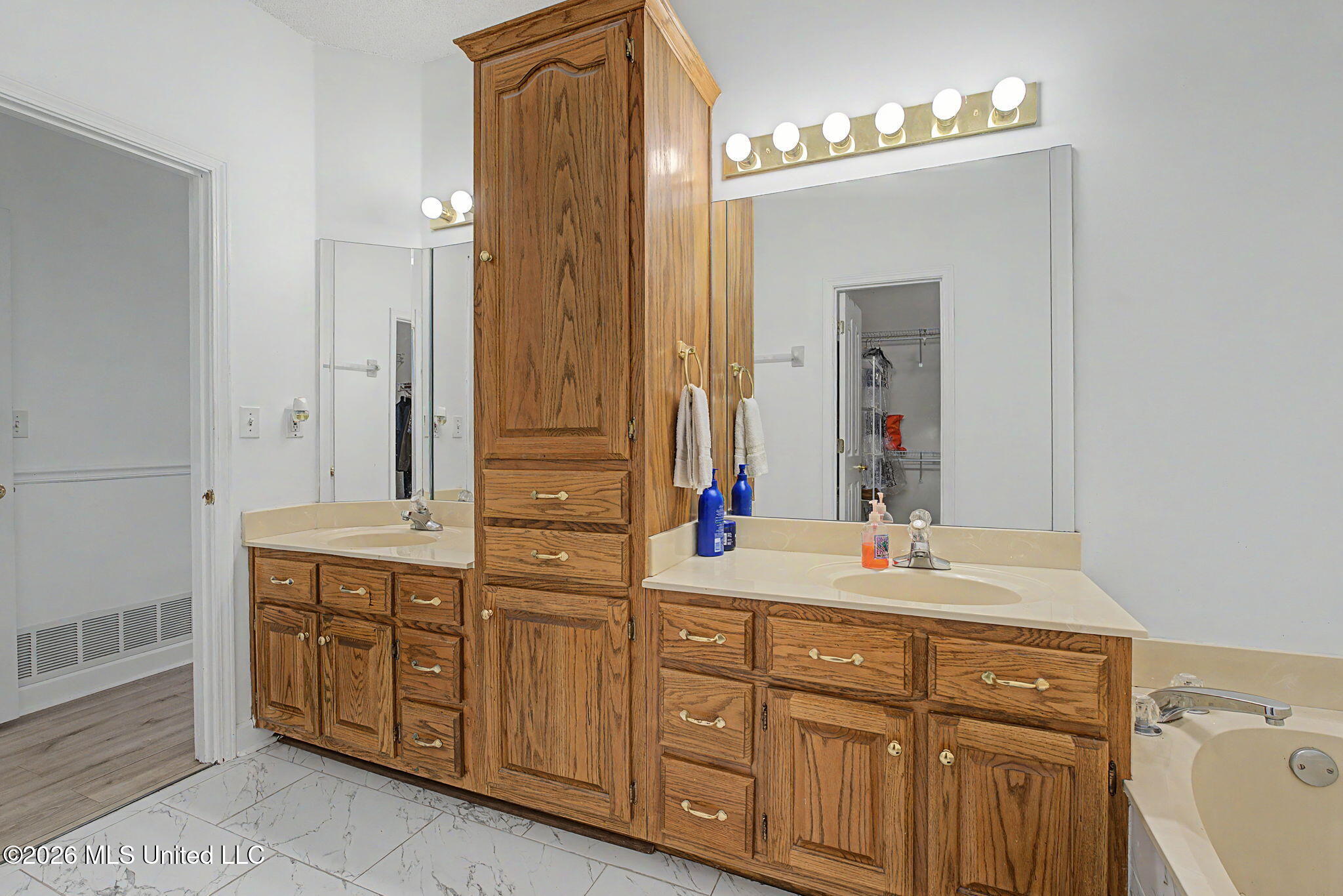 3770 Swinnea Road Southaven, MS 38672 - Photo 29 of 48 24-web-or-mls-3770 Swinnea Rd-10 (2)