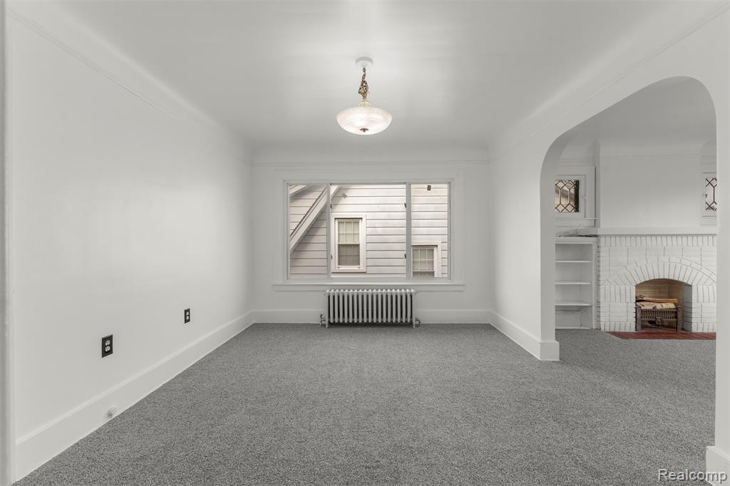 21551 Edison Street Dearborn, MI 48124 - Photo 10 of 29