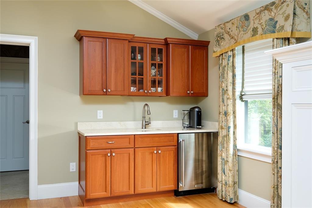 131 Shore Road Cape Neddick, ME 03902 - Photo 22 of 35 The wet bar is handy in the morning...