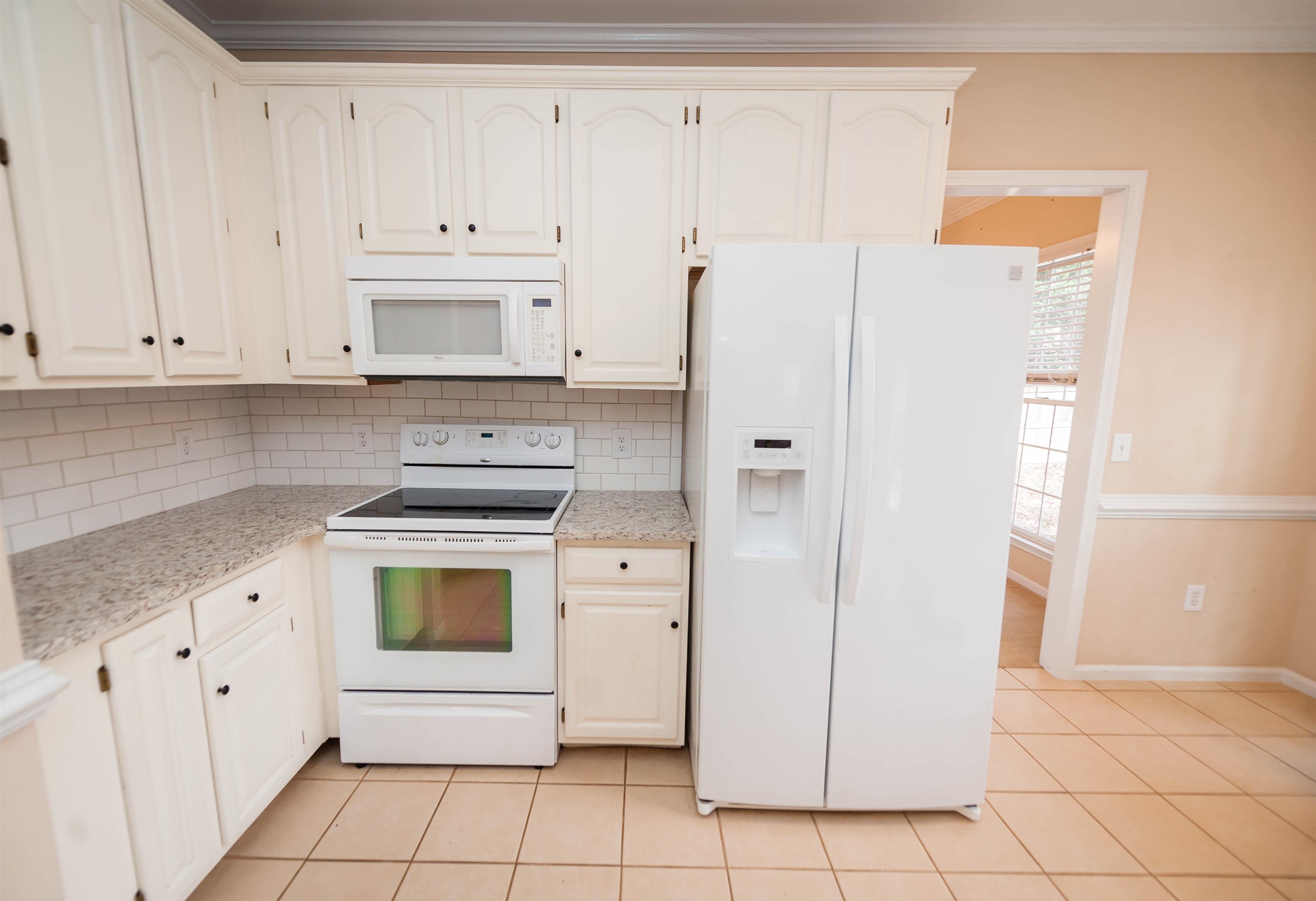 417 Roberts Road Taylors, SC 29687 - Photo 11 of 36