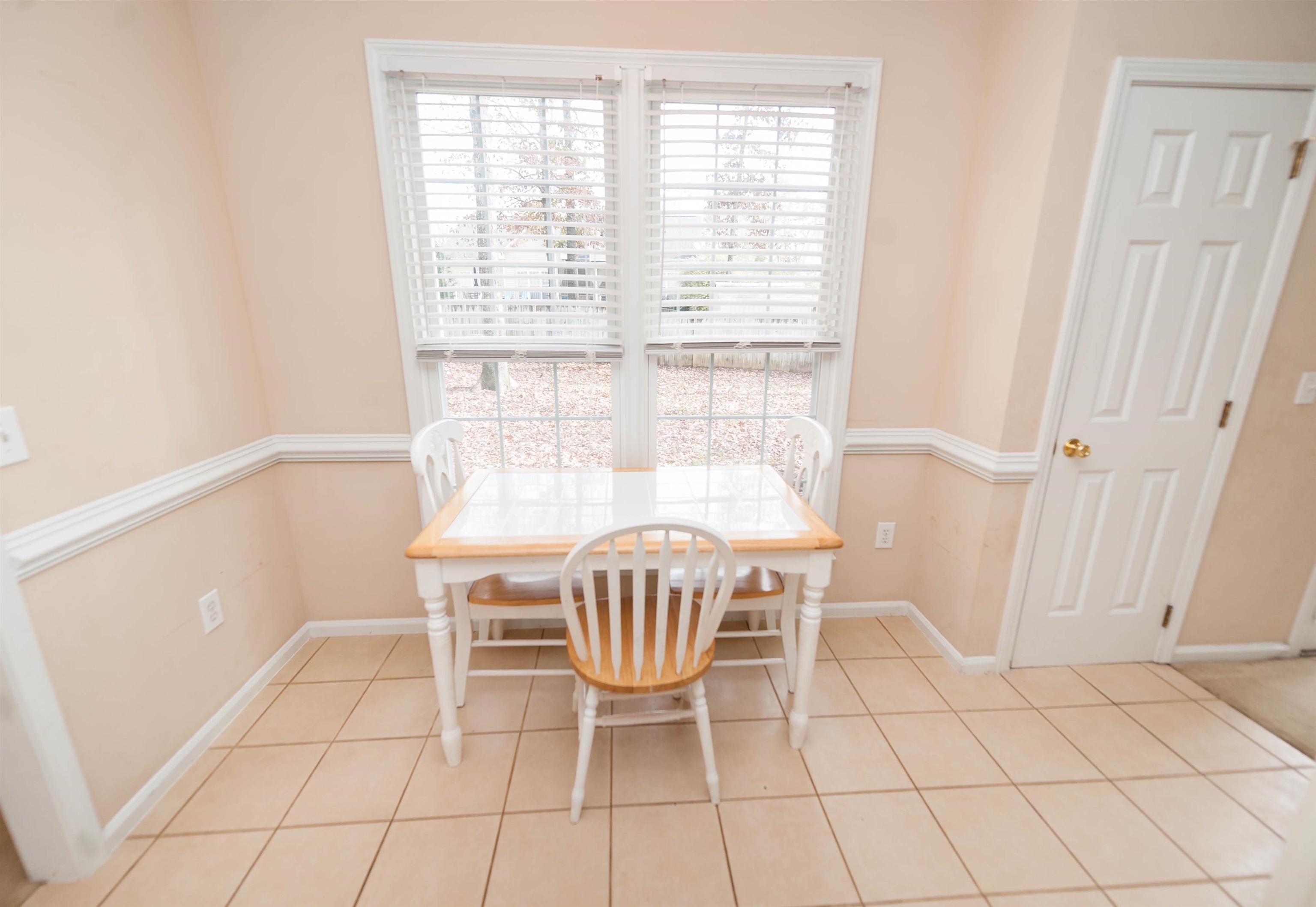 417 Roberts Road Taylors, SC 29687 - Photo 14 of 36