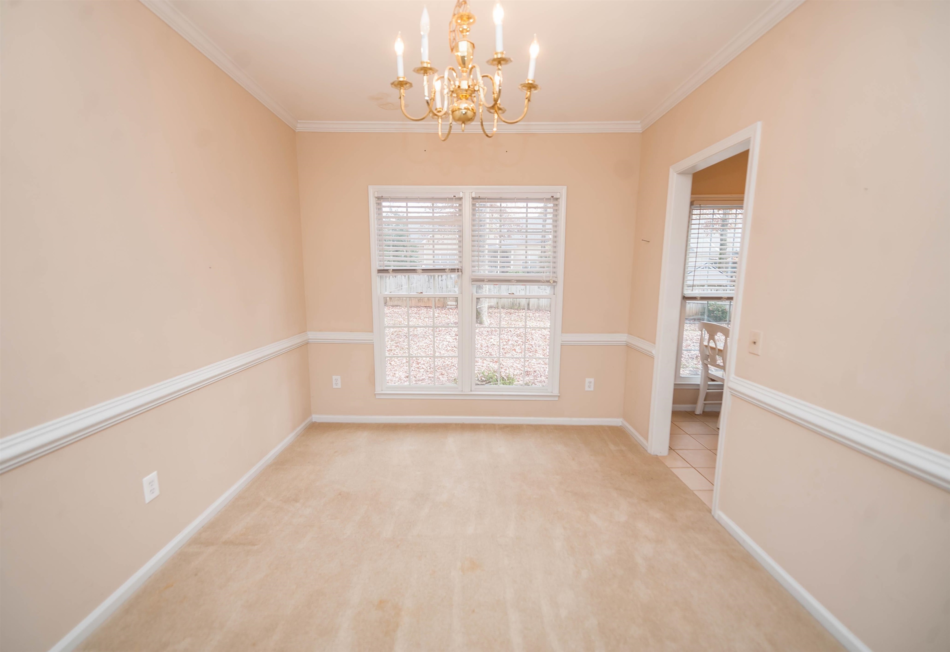 417 Roberts Road Taylors, SC 29687 - Photo 15 of 36