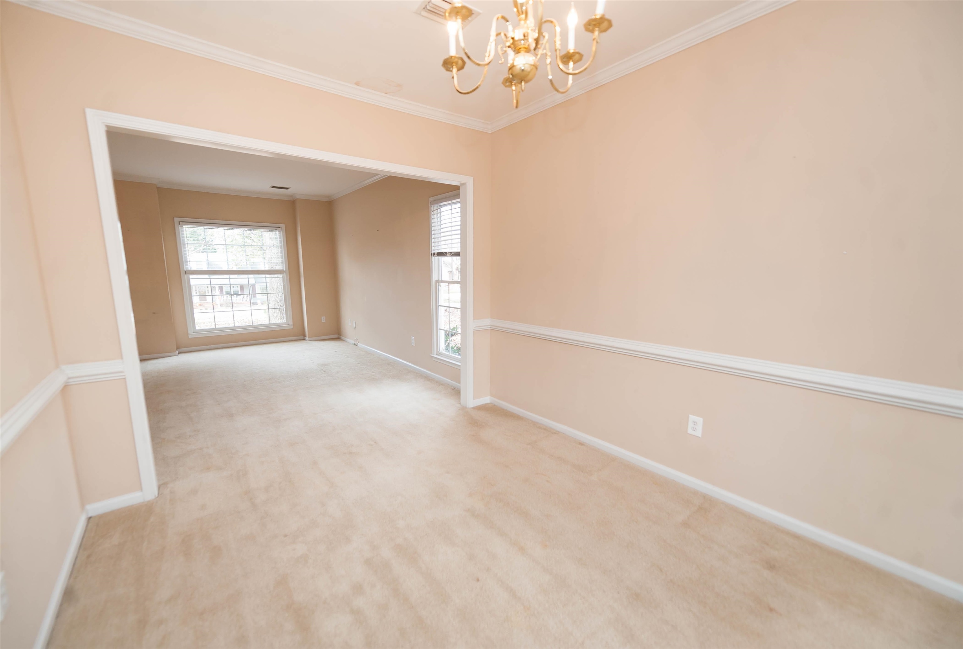 417 Roberts Road Taylors, SC 29687 - Photo 16 of 36