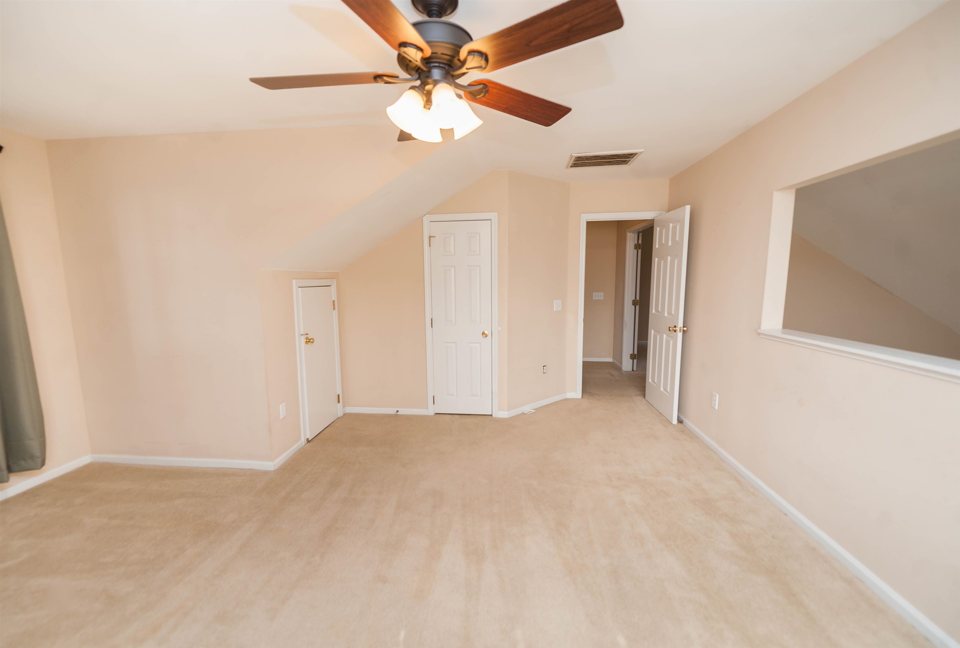 417 Roberts Road Taylors, SC 29687 - Photo 21 of 36 Loft