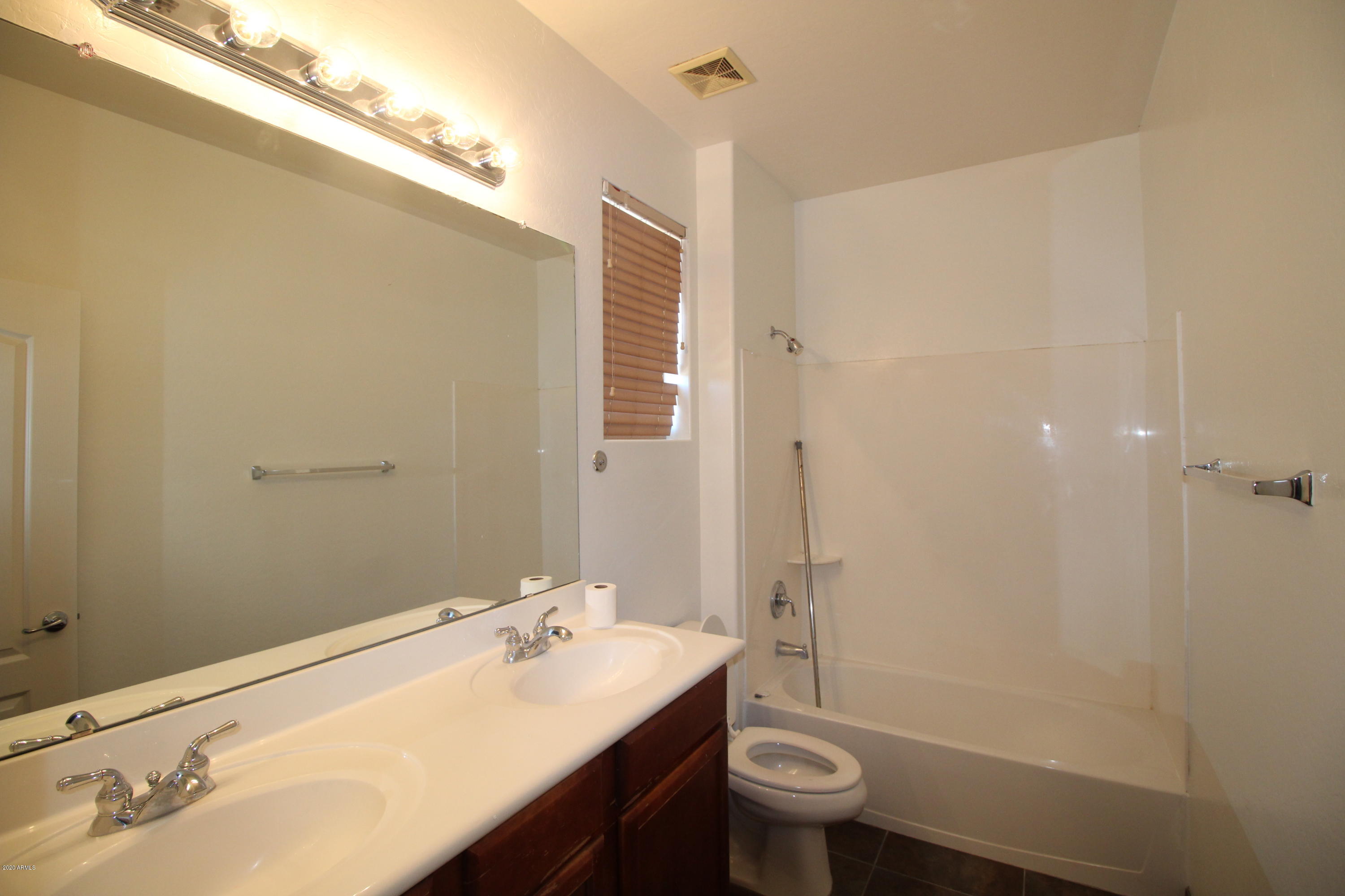 3808 East Flower Court Gilbert, AZ 85298 - Photo 8 of 13 IMG_4274