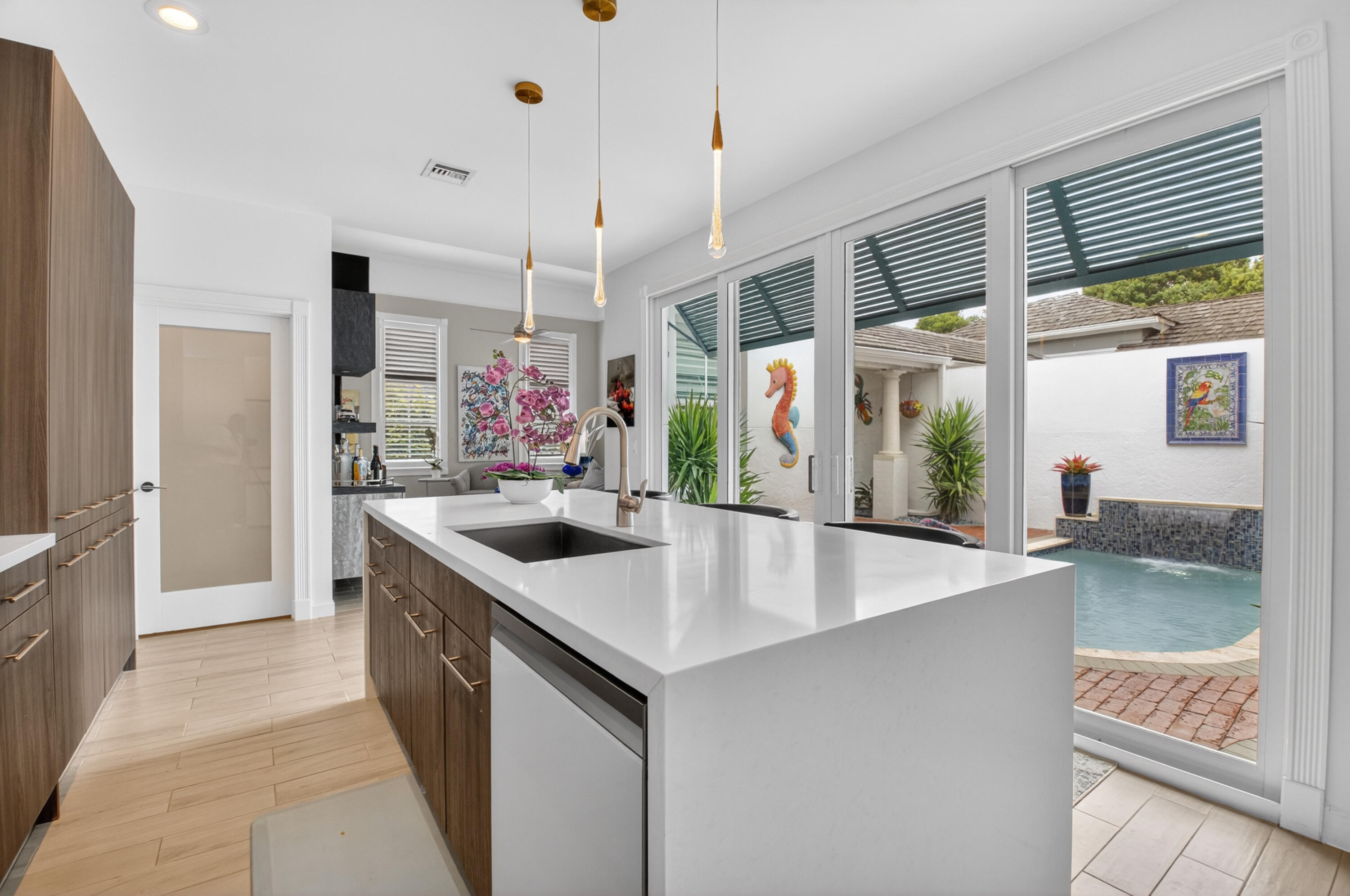 5656 Cambridge Boulevard Boca Raton, FL 33496 - Photo 10 of 131 Waterfall Island