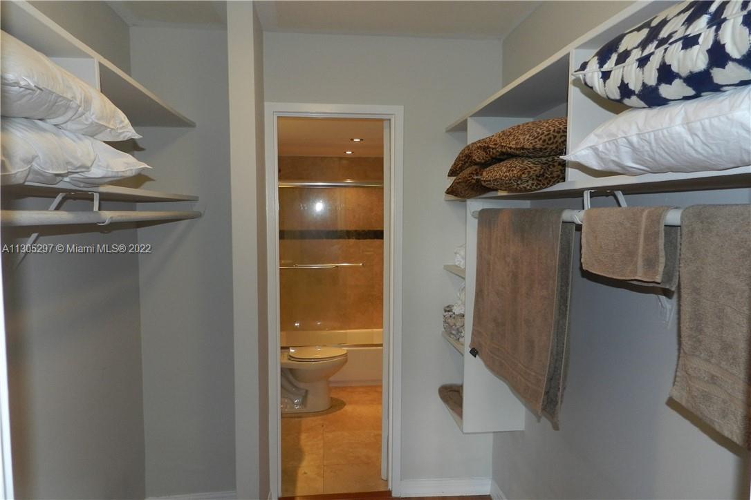 150 Southeast 25th Road, Unit 4J Miami, FL 33129 - Photo 13 of 28 Gallery Image 13