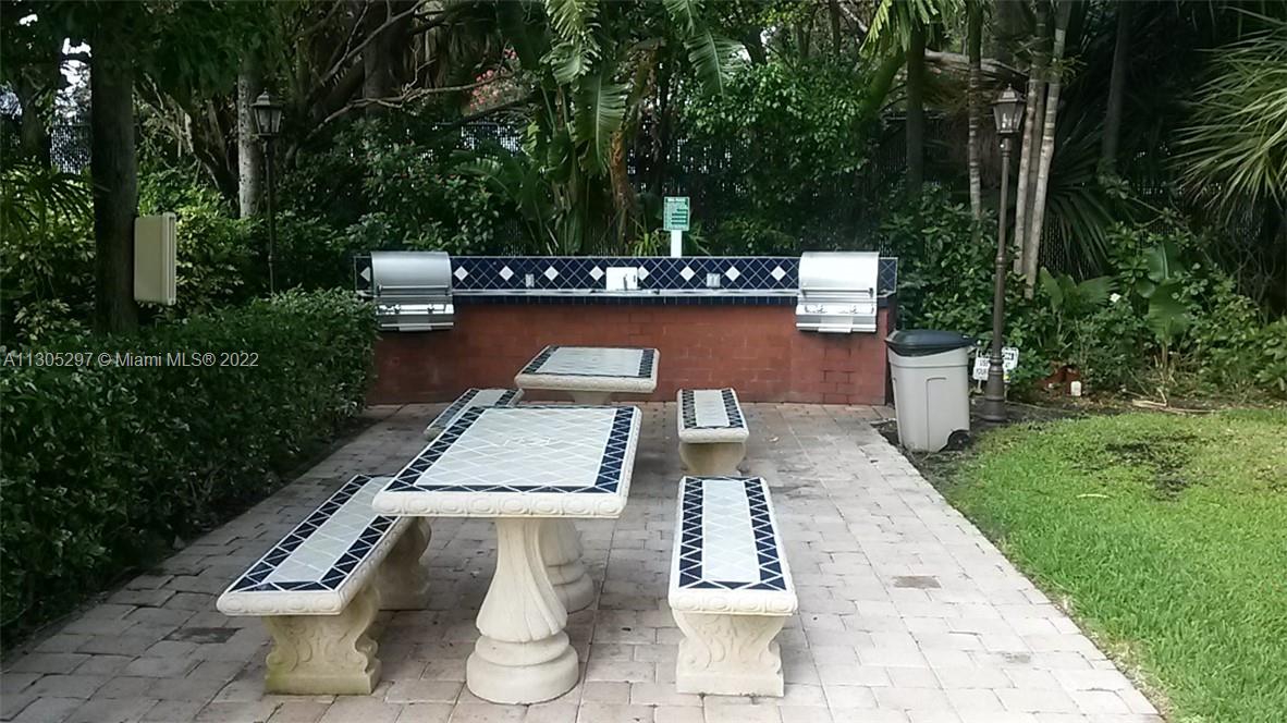 150 Southeast 25th Road, Unit 4J Miami, FL 33129 - Photo 24 of 28 Gallery Image 24