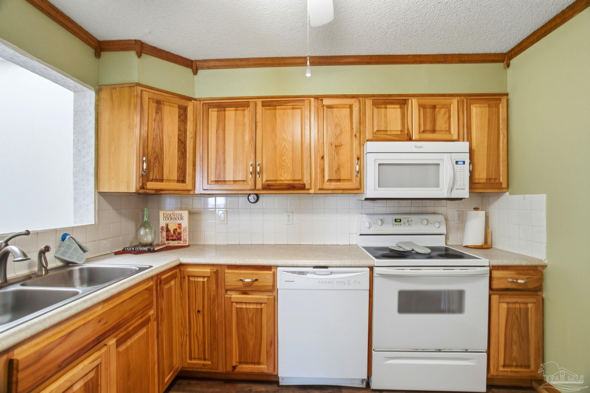 6301 Langley Place Road Pensacola, FL 32504 - Photo 12 of 42