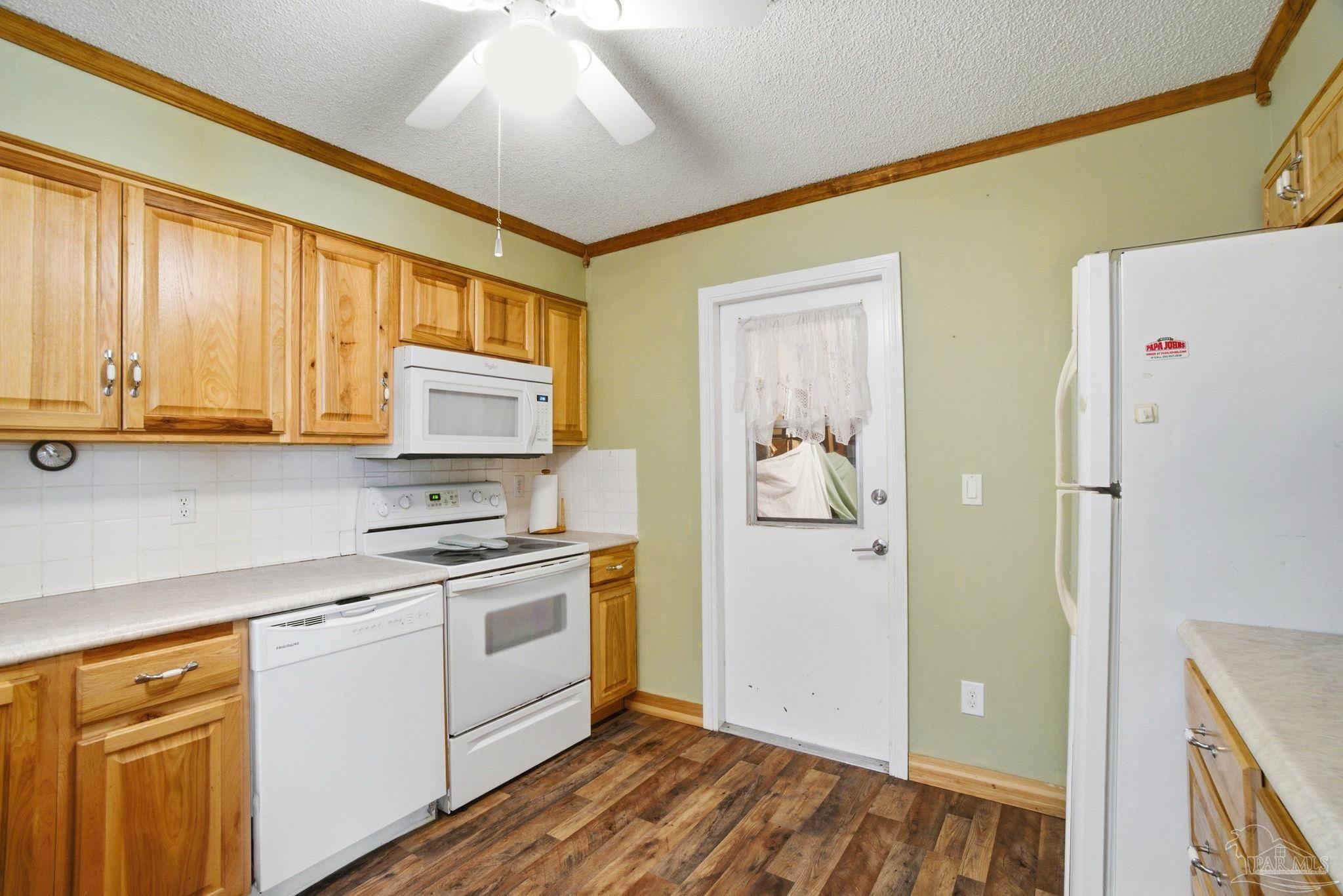 6301 Langley Place Road Pensacola, FL 32504 - Photo 10 of 42