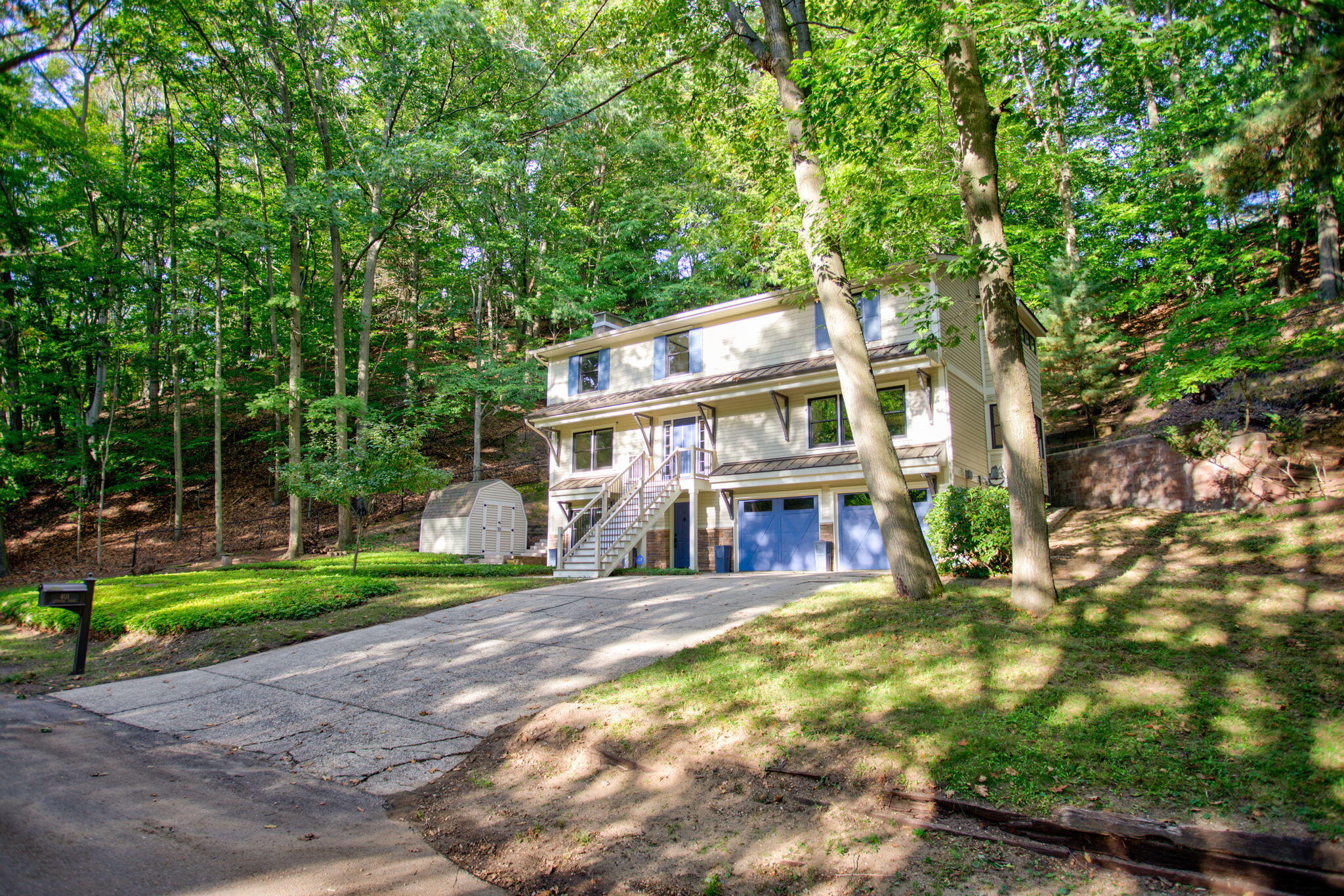 401 Stickney Ridge Road Grand Haven, MI 49417 - Photo 3 of 58 8-web-or-mls-401-stickney-ridge-rd
