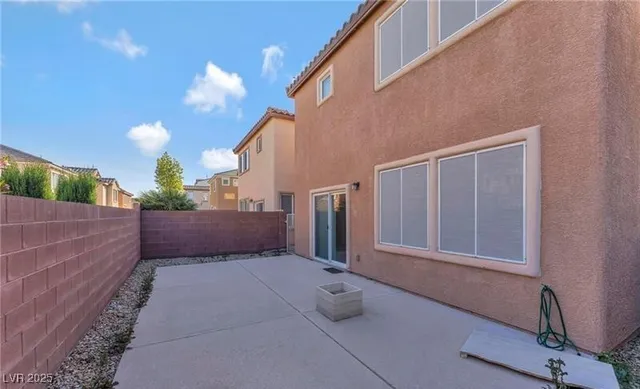 $2,000 | 9764 Bedstraw Street, Las Vegas, NV 89178