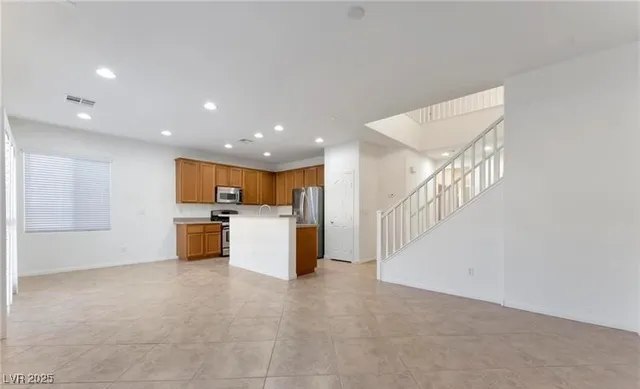 $2,000 | 9764 Bedstraw Street, Las Vegas, NV 89178