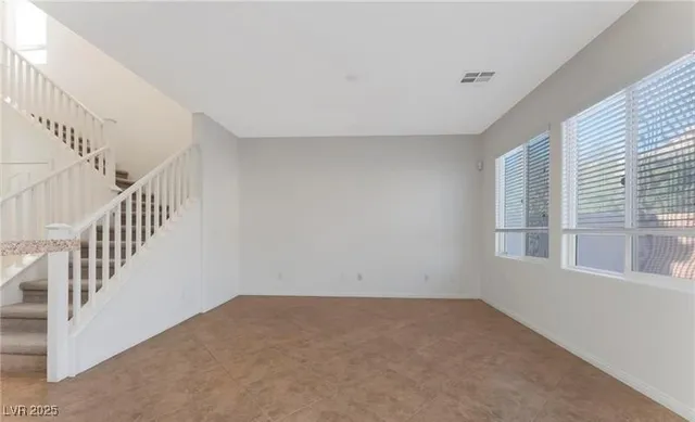 $2,000 | 9764 Bedstraw Street, Las Vegas, NV 89178