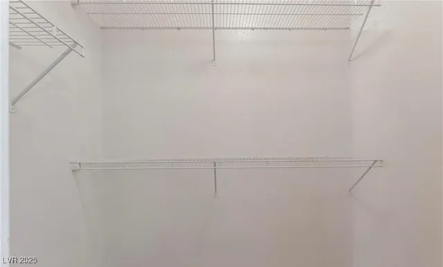 $2,000 | 9764 Bedstraw Street, Las Vegas, NV 89178