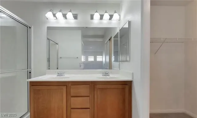 $2,000 | 9764 Bedstraw Street, Las Vegas, NV 89178