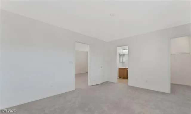 $2,000 | 9764 Bedstraw Street, Las Vegas, NV 89178