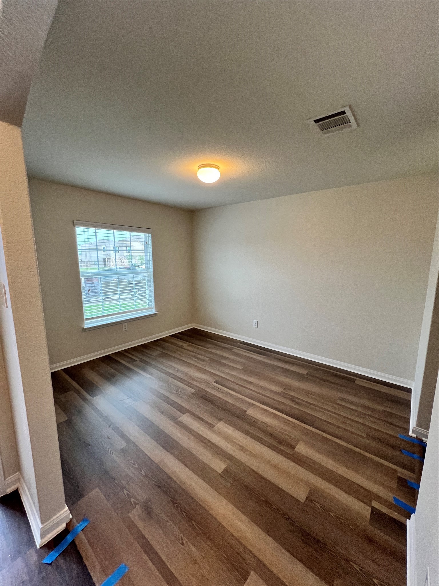 221 Koontz Loop Jarrell, TX 76537 - Photo 10 of 11