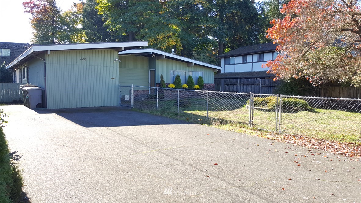 7606 206th Street Southwest Edmonds, WA 98026 - Photo 1 of 13 Gallery Image 1