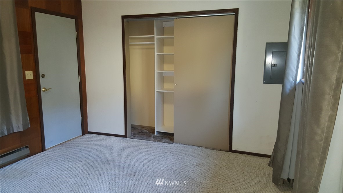 7606 206th Street Southwest Edmonds, WA 98026 - Photo 12 of 13 Gallery Image 12
