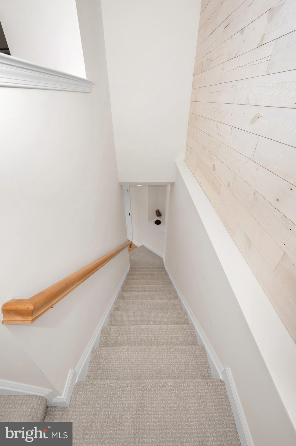 1023 Gaither Road Rockville, MD 20850 - Photo 15 of 62