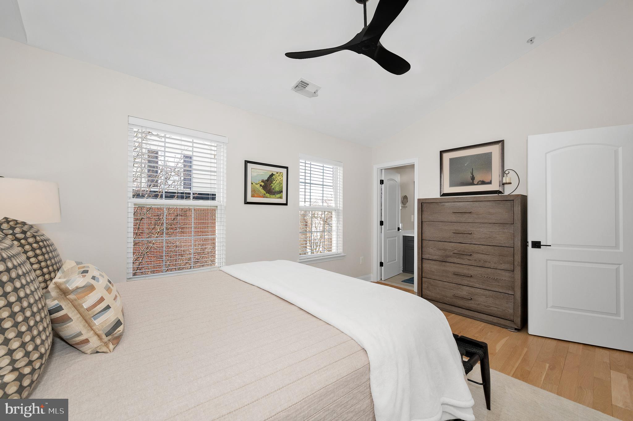 1023 Gaither Road Rockville, MD 20850 - Photo 20 of 62