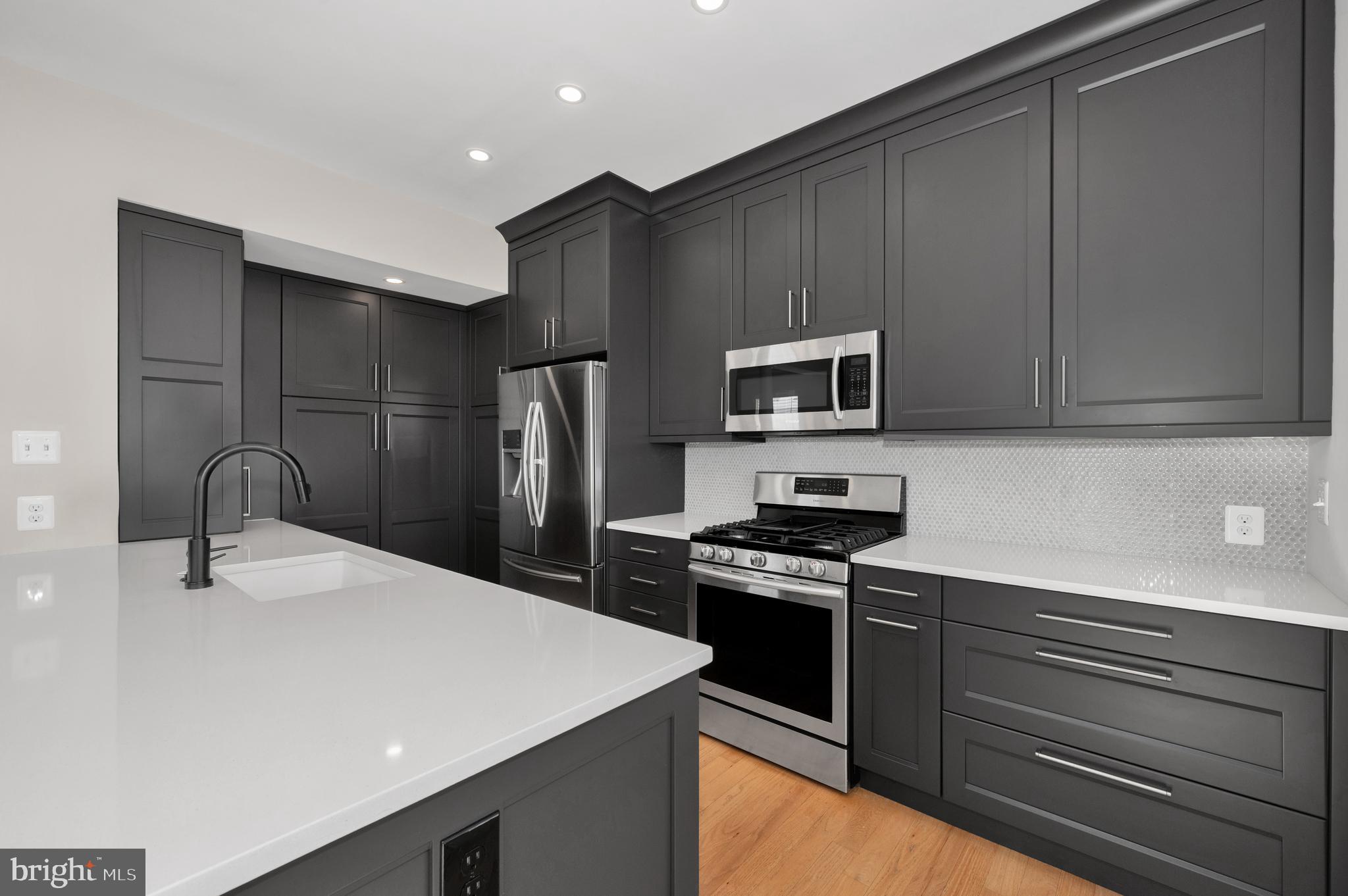 1023 Gaither Road Rockville, MD 20850 - Photo 41 of 59