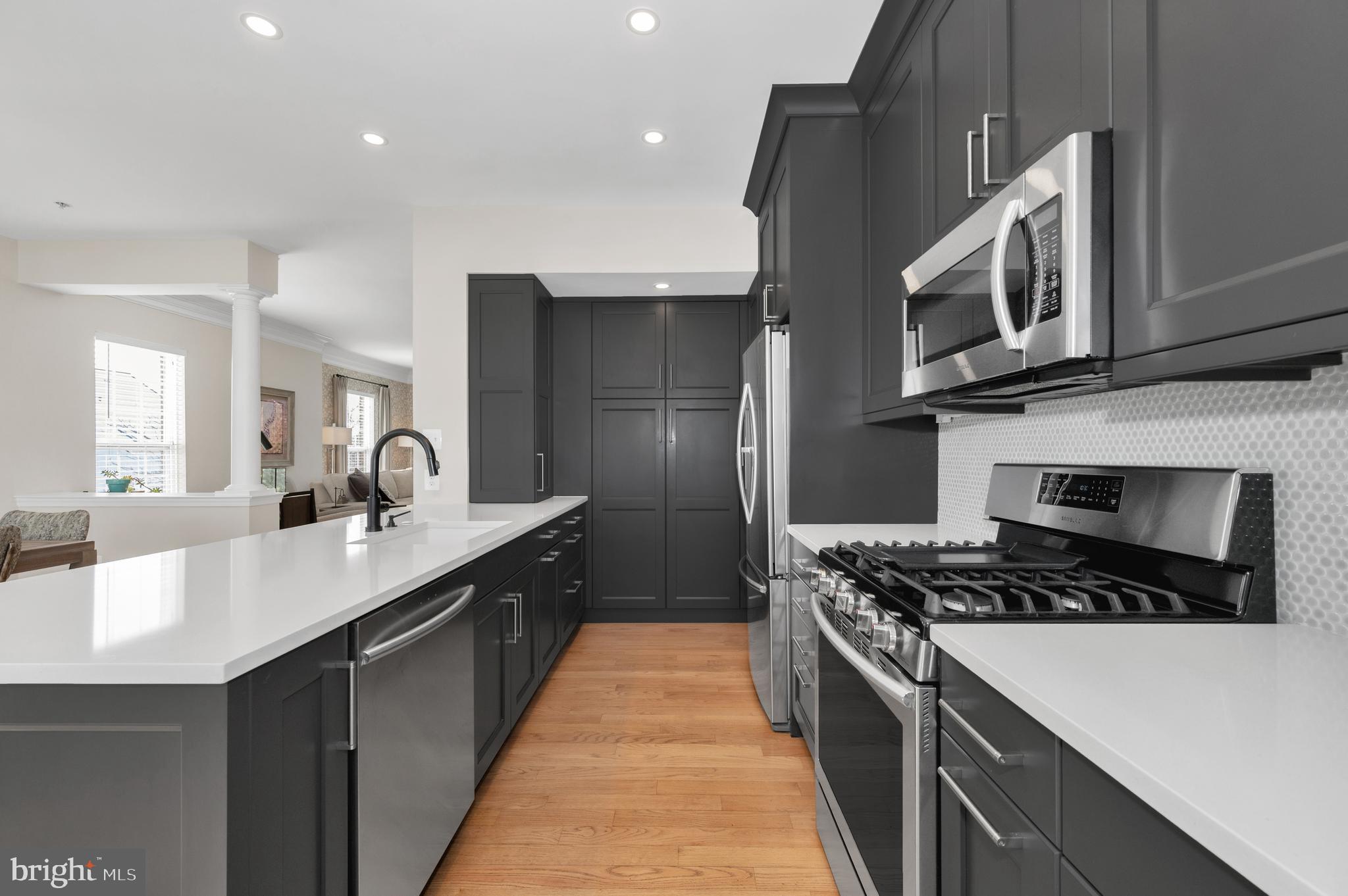 1023 Gaither Road Rockville, MD 20850 - Photo 5 of 62