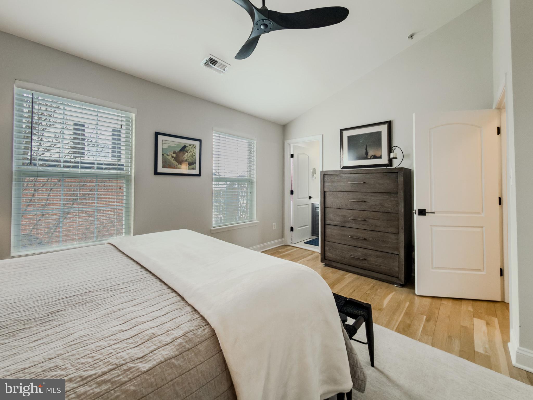 1023 Gaither Road Rockville, MD 20850 - Photo 10 of 62