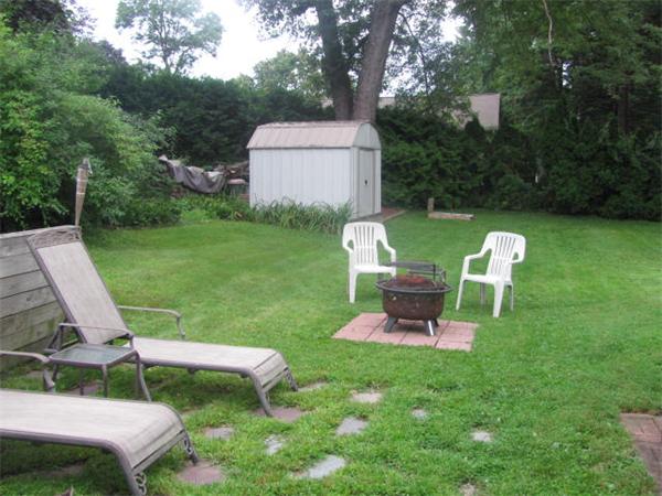 36 Orchardview Street West Springfield, MA 01089 - Photo 3 of 20 Gallery Image 3