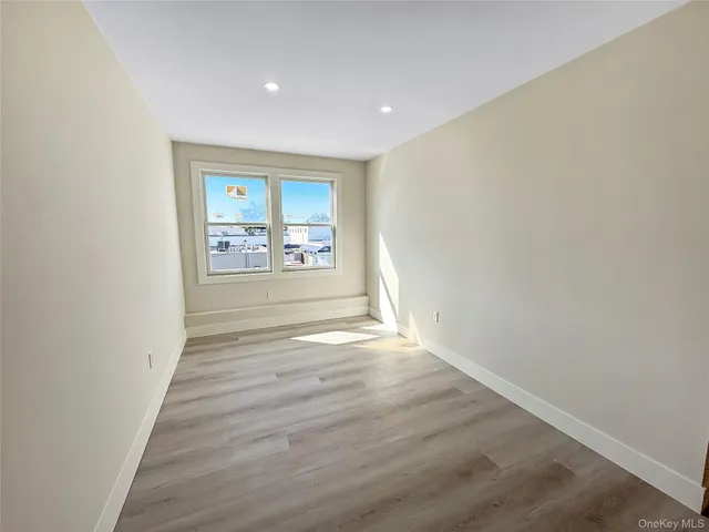 $2,800 | 110 Jericho Turnpike, Mineola, NY 11501