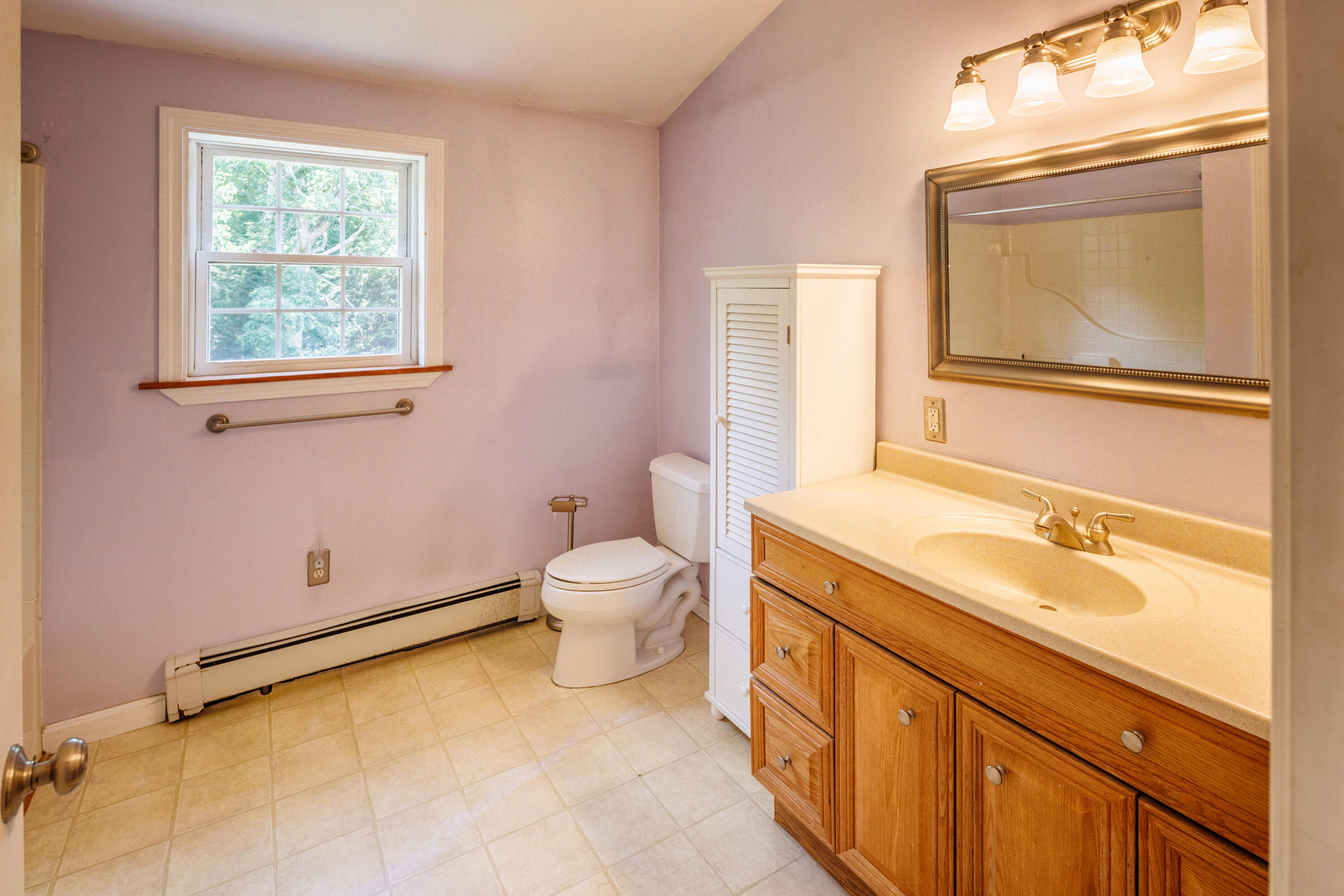 61 Silvertail Road Berwick, ME 03901 - Photo 19 of 32 Upstairs Bath