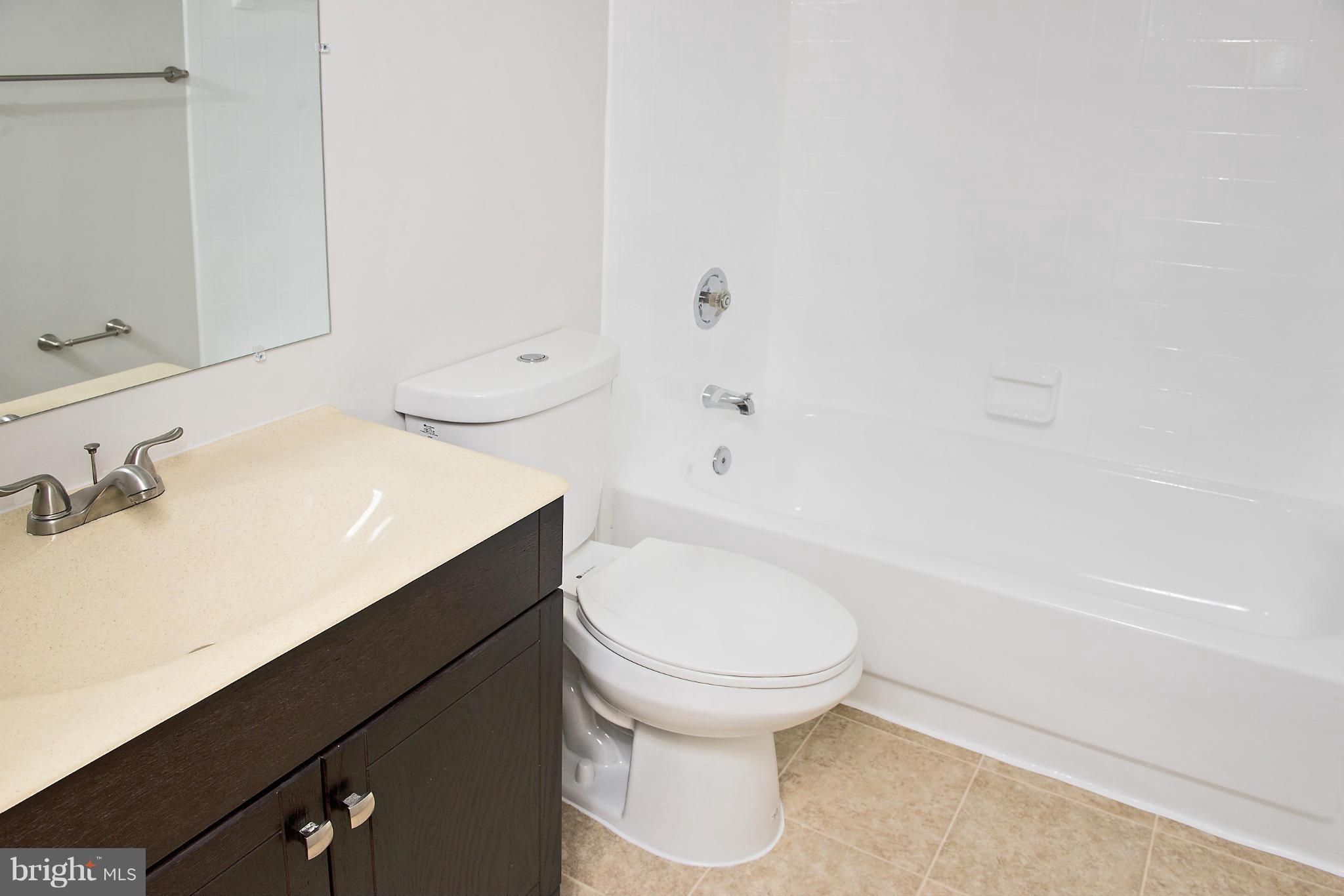 6348 Greenfield Road Elkridge, MD 21075 - Photo 15 of 19 Bath (Master)
