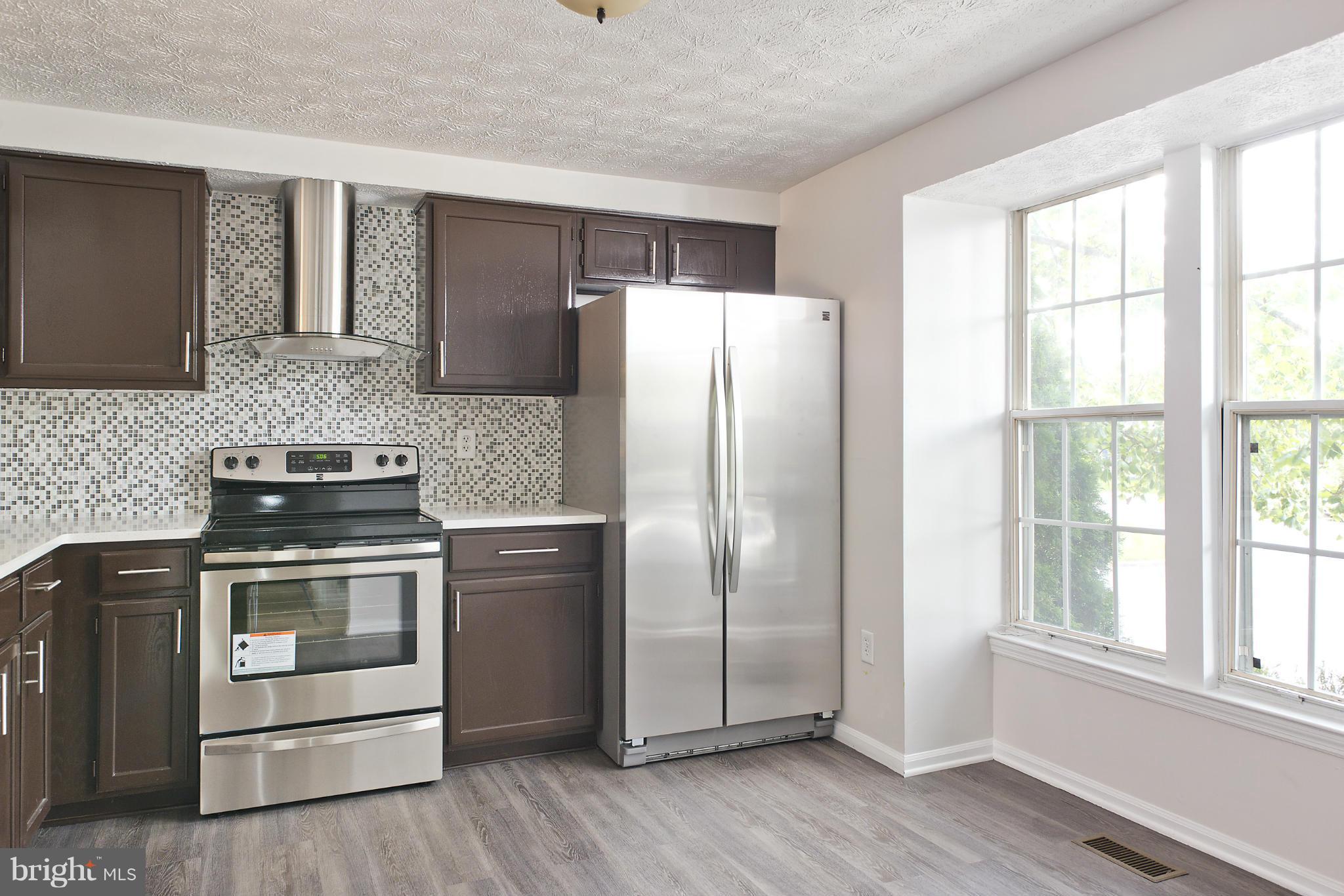 6348 Greenfield Road Elkridge, MD 21075 - Photo 3 of 19 Kitchen