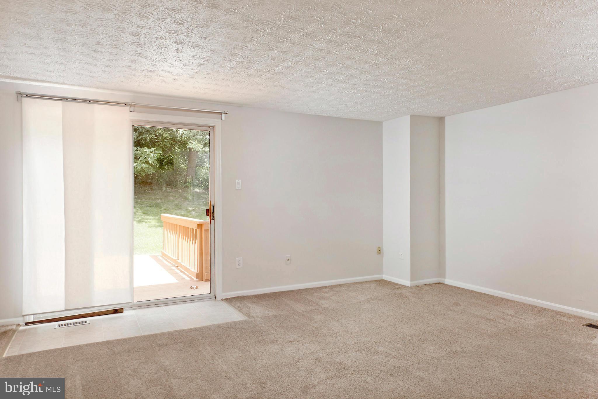 6348 Greenfield Road Elkridge, MD 21075 - Photo 7 of 19 Living Room