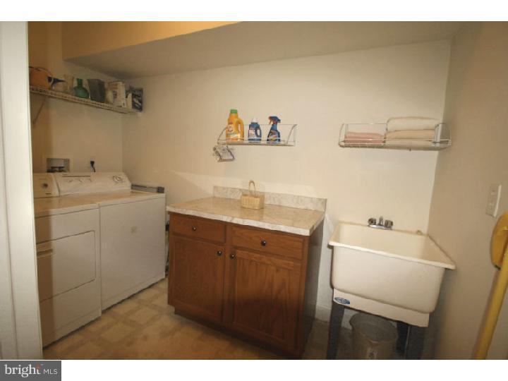 1603 Yorktown Road, Unit 41 Jamison, PA 18929 - Photo 14 of 25 Laundry Room