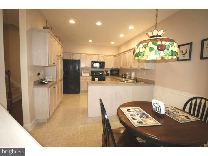 1603 Yorktown Road, Unit 41 Jamison, PA 18929 - Photo 3 of 25 Breakfast Room