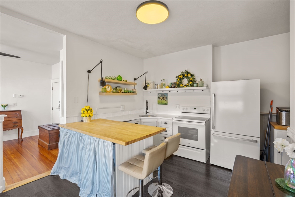 16 Leavitt Street, Unit 3 Salem, MA 01970 - Photo 12 of 26