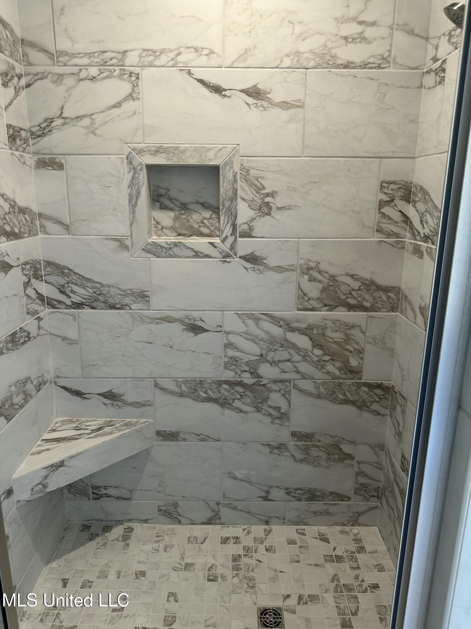 485 Aurora Circle Canton, MS 39046 - Photo 19 of 37 IMG_3574