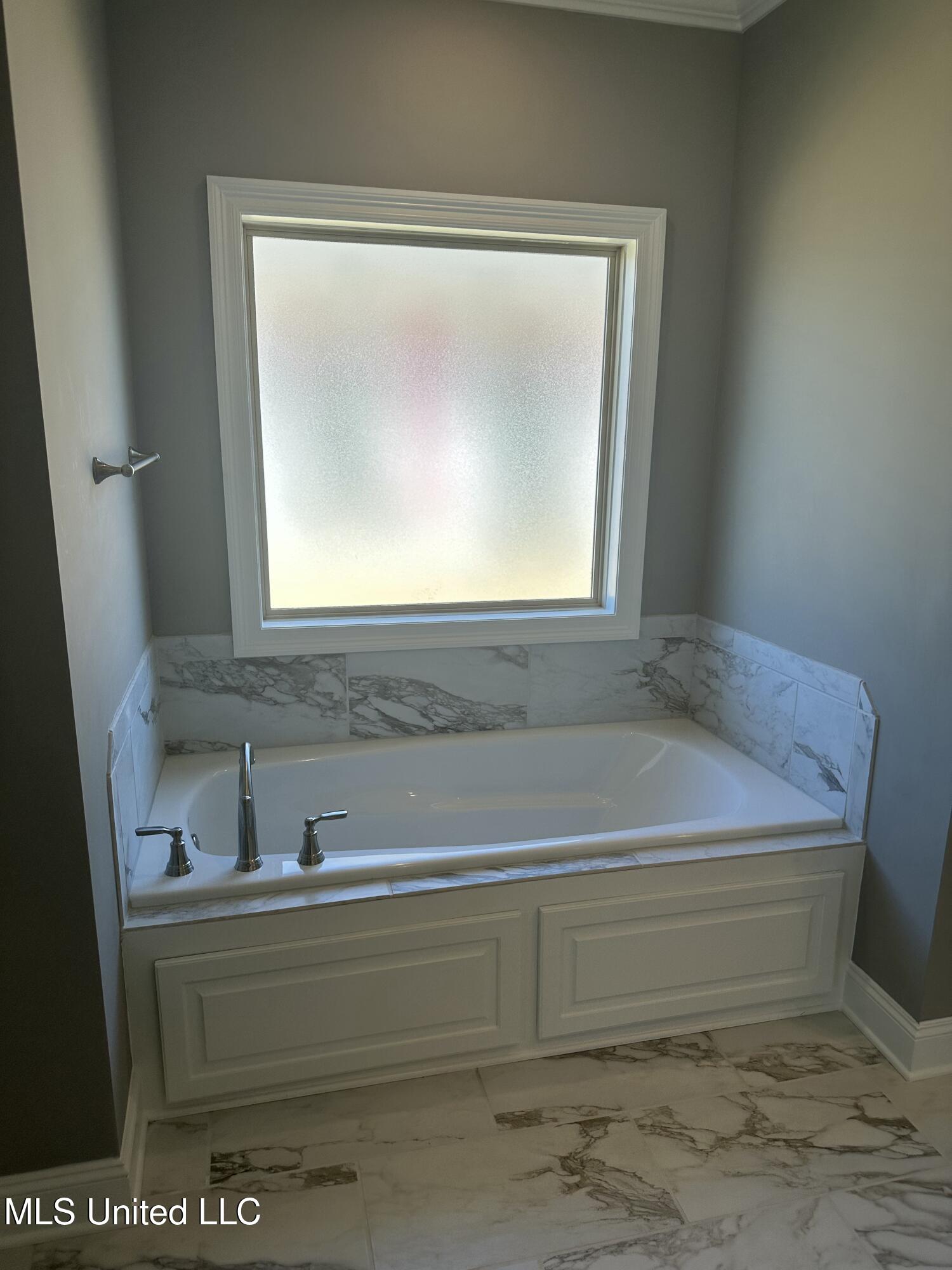 485 Aurora Circle Canton, MS 39046 - Photo 23 of 37 IMG_3578